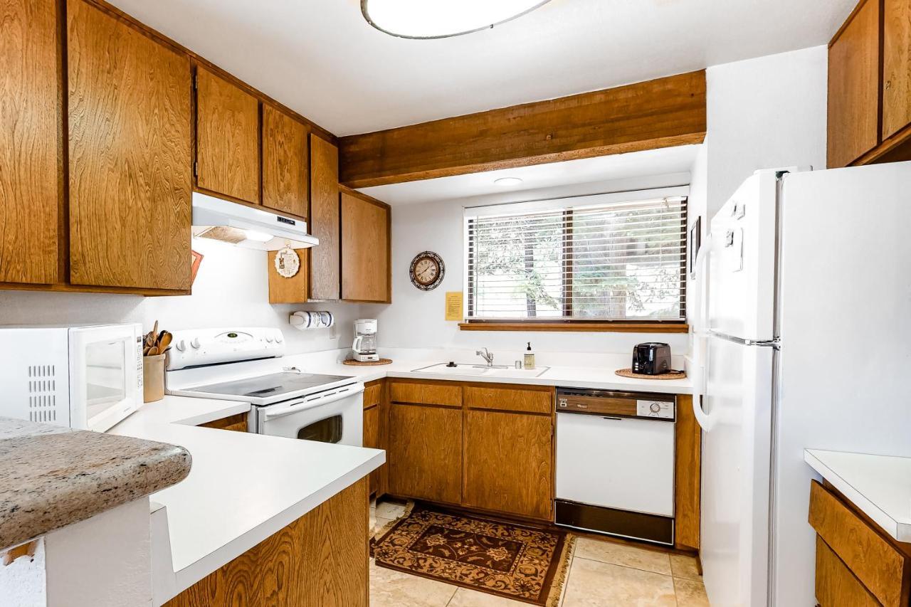 Huntington Lake Condo 92 Lakeshore Экстерьер фото