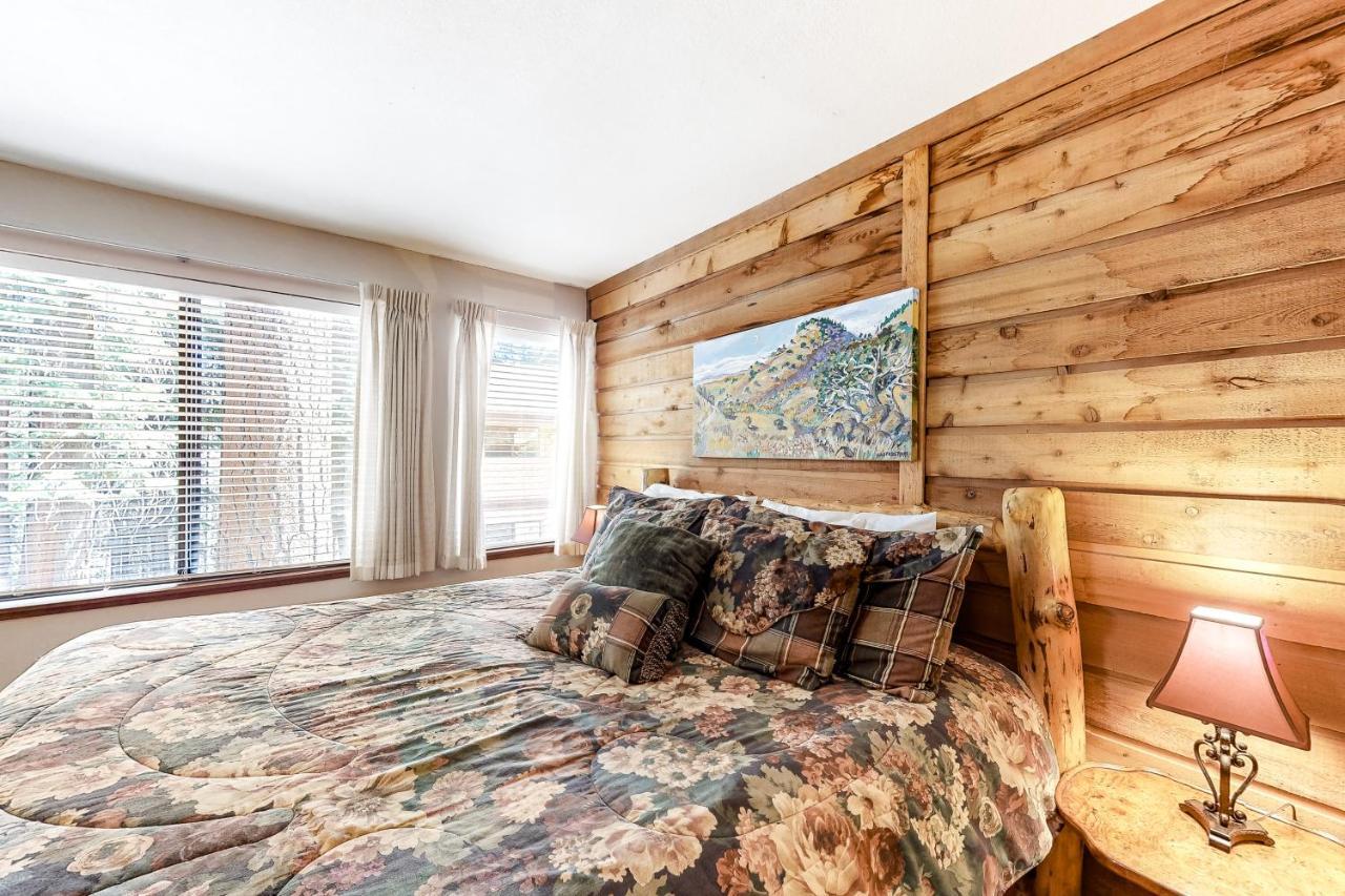 Huntington Lake Condo 92 Lakeshore Экстерьер фото