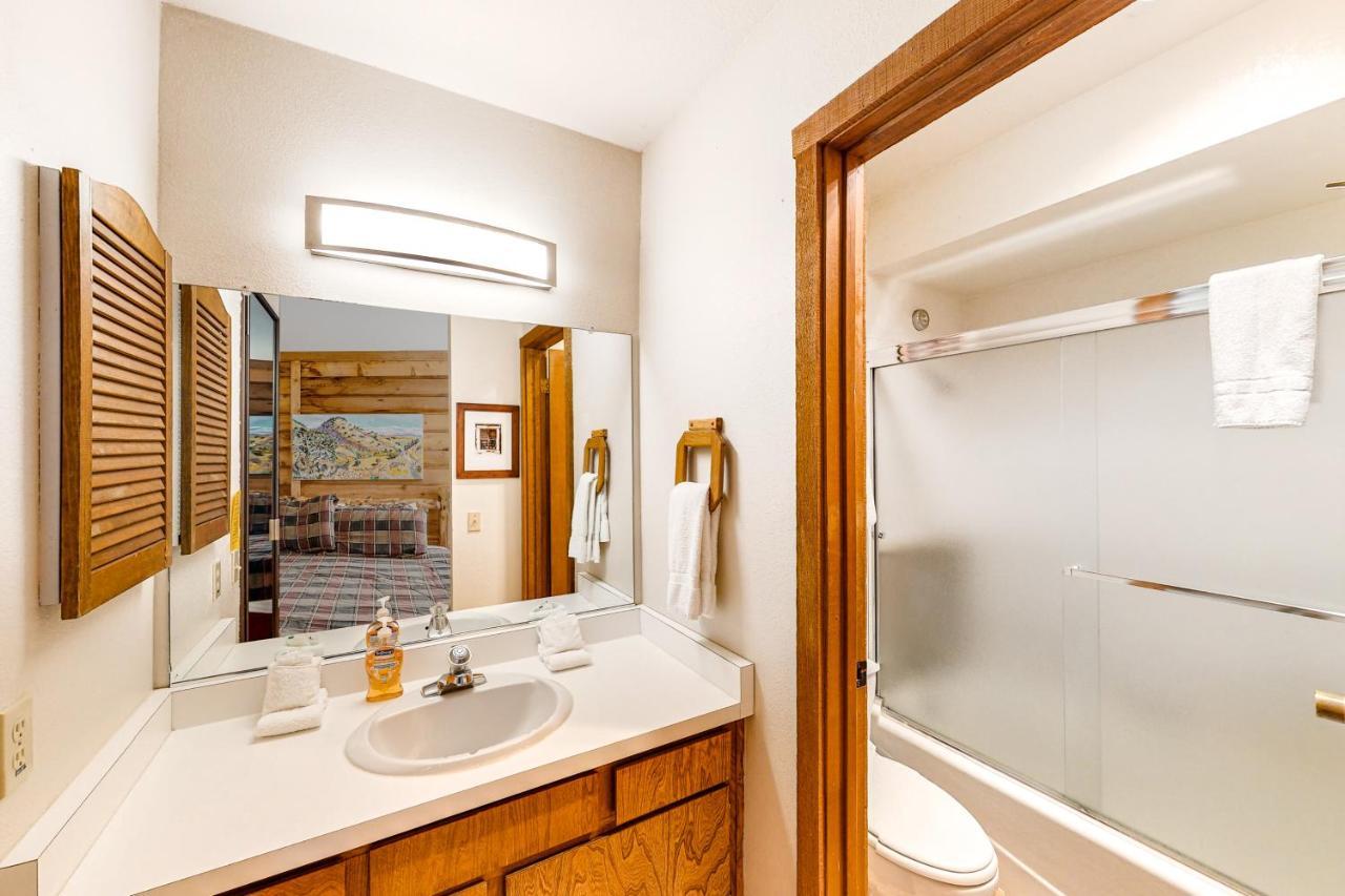 Huntington Lake Condo 92 Lakeshore Экстерьер фото